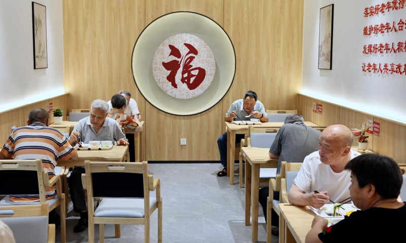 China ramps up aged care meal services, plans major expansions for 2025: civil affairs authority