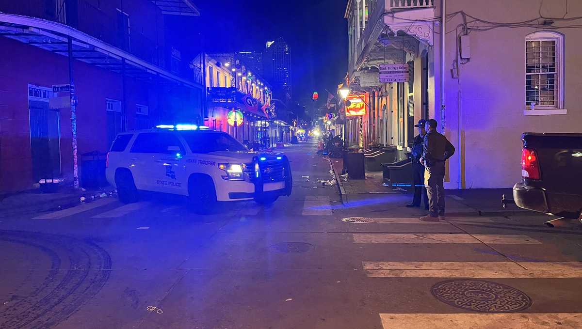 Car plows into crowd on Bourbon Street in New Orleans