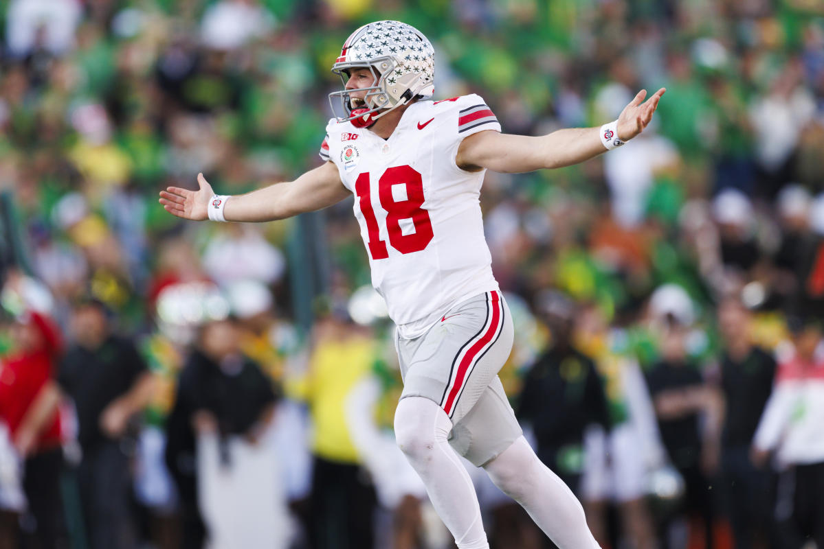 Ohio State overwhelms Oregon to win Rose Bowl and secure a matchup vs. Texas in College Football Playoff