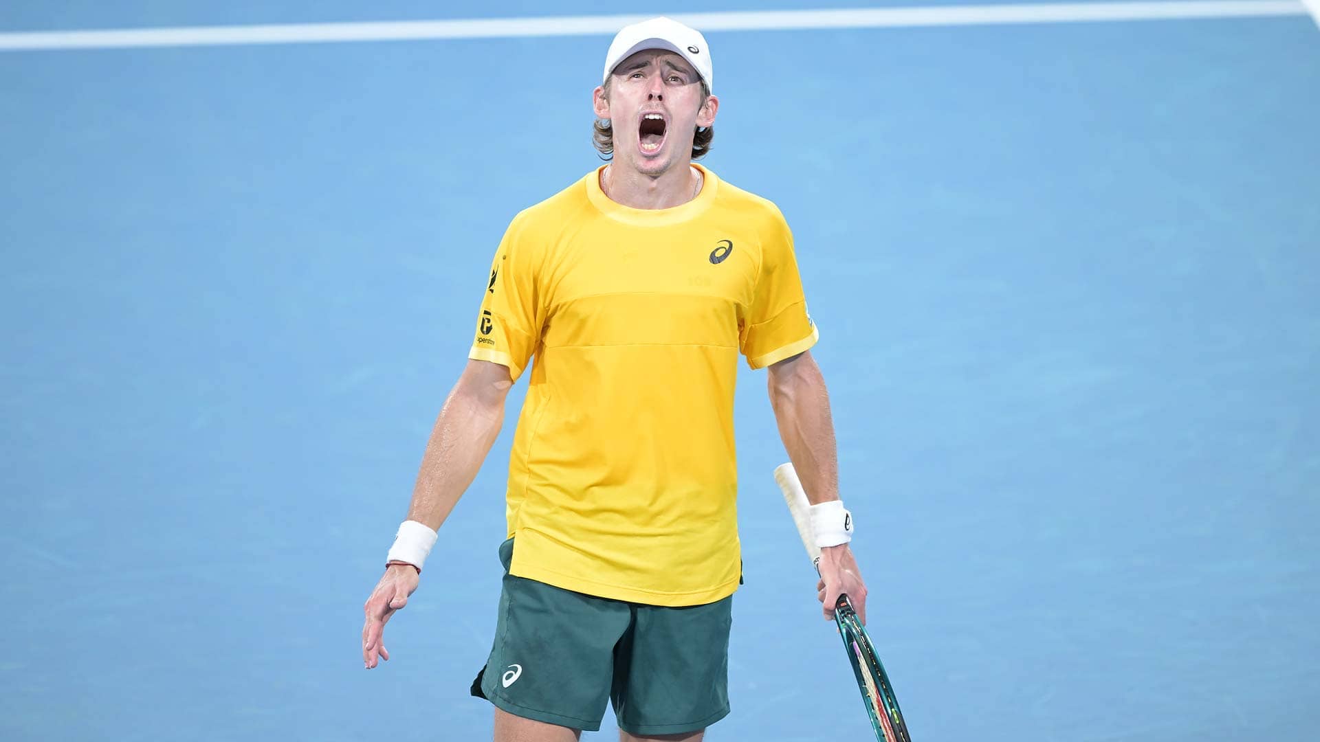 Alex de Minaur levels tie, but Great Britain seals Group F in Sydney | ATP Tour