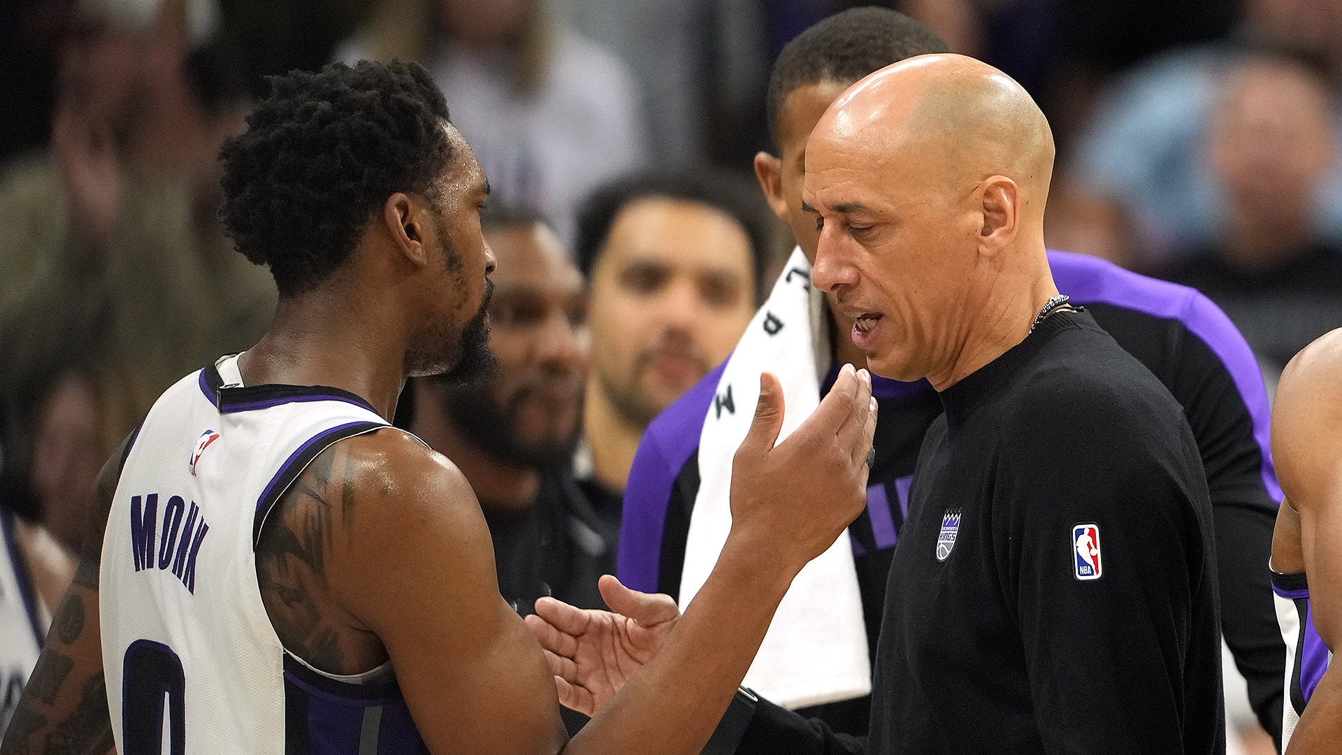 Kings rally past Mavs to give Doug Christie his 1st win as interim coach