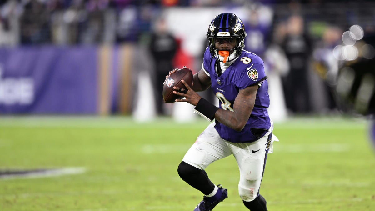 Ravens’ Lamar Jackson makes NFL history with multiple milestones on 12-yard TD pass to Mark Andrews