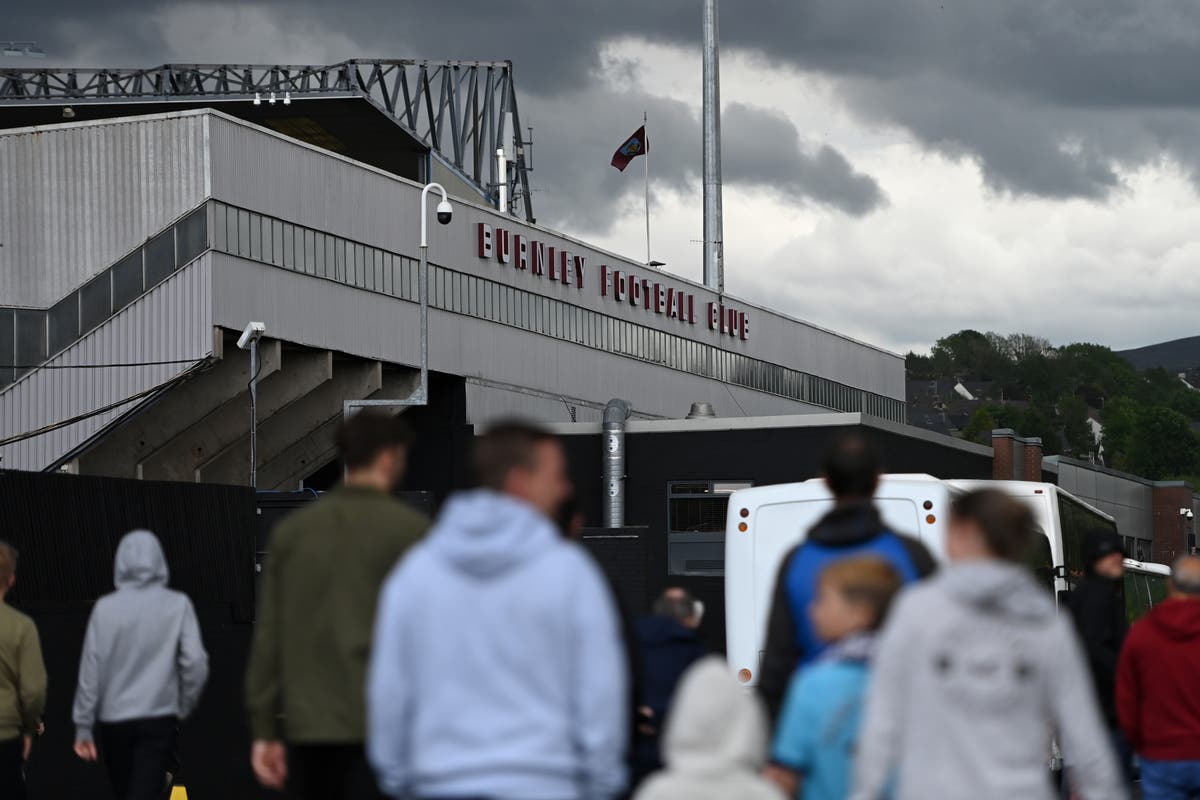 Burnley vs Stoke City LIVE: Championship updates