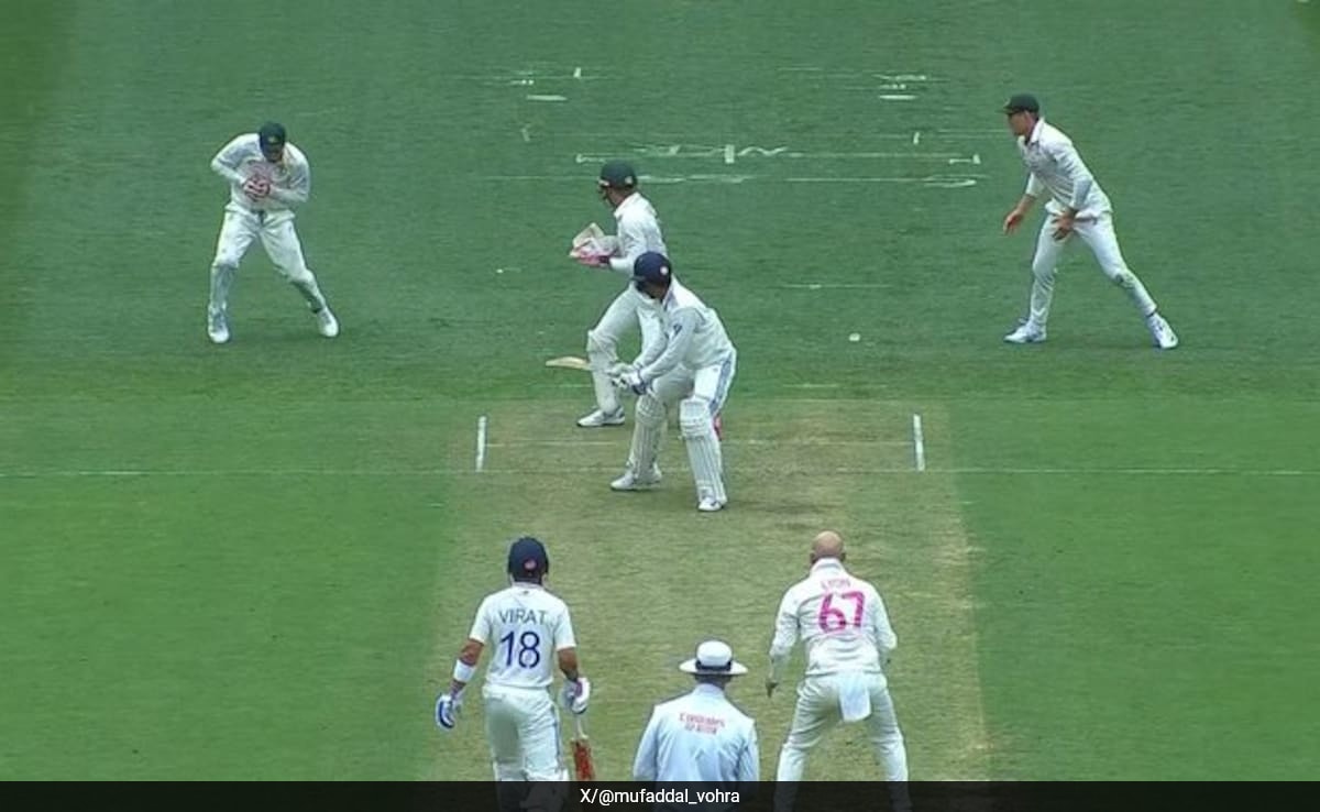 Steve Smith Sledges Shubman Gill, India Star Loses Wicket Next Ball. Watch