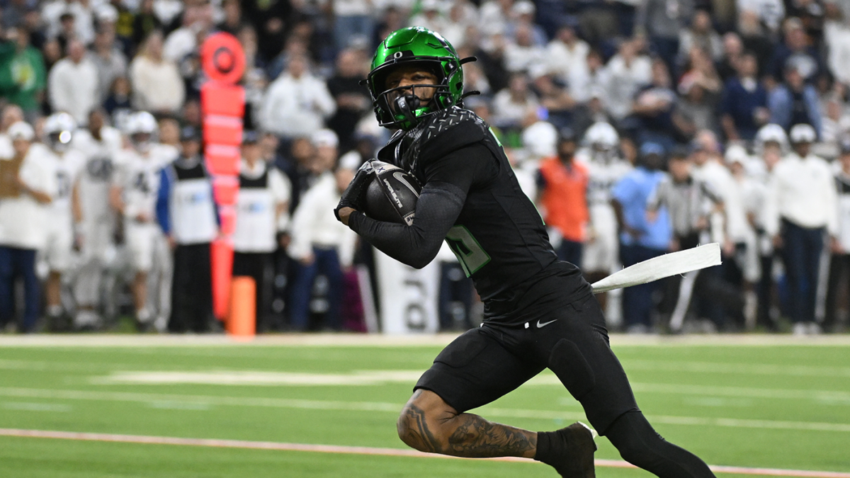 ‘We are the keystone species’: Oregon’s Tez Johnson exudes swagger ahead of Rose Bowl rematch vs. Ohio State