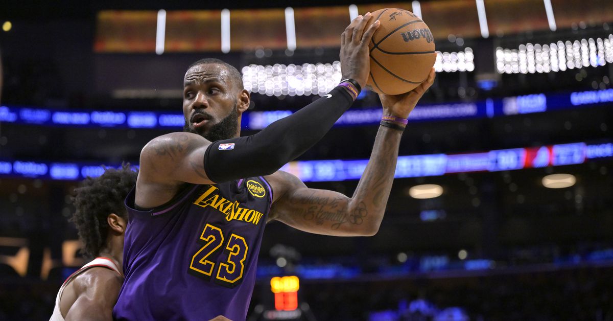 Lakers Injury Report: Anthony Davis, LeBron James probable vs. Hawks